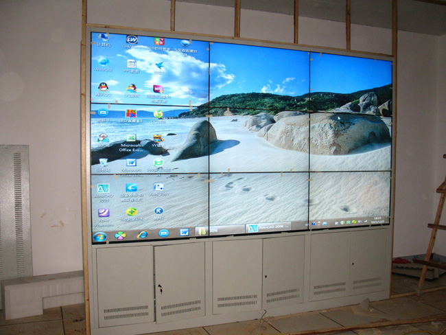 46 inch 3*3 LCD video wall in Yunnan