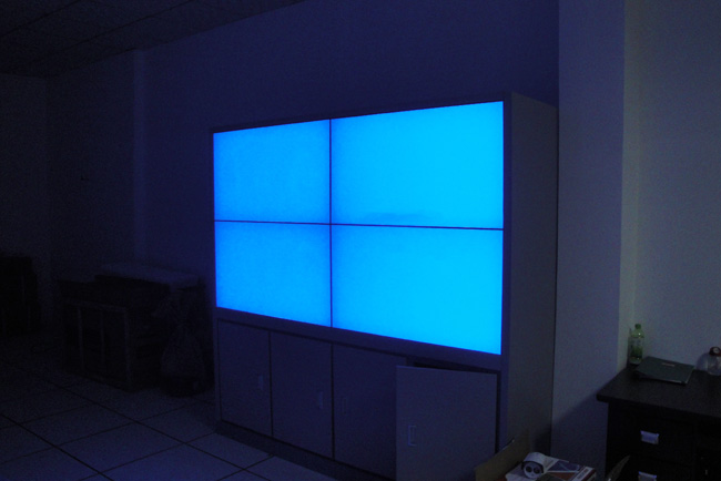 46 inch 5.3mm 2*2 LCD video wall in Luoyang